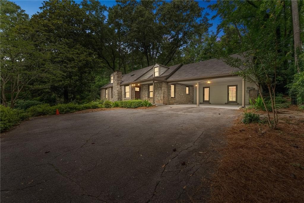 2596 MIDWAY Road, Decatur, GA 30030 — most recent listing photo