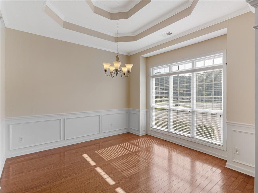 4 bedroom, 2 bathroom, 2,487 sq ft single family residence for sale at 127 Autumn Run Place, Villa Rica, GA 30180 — photo 6