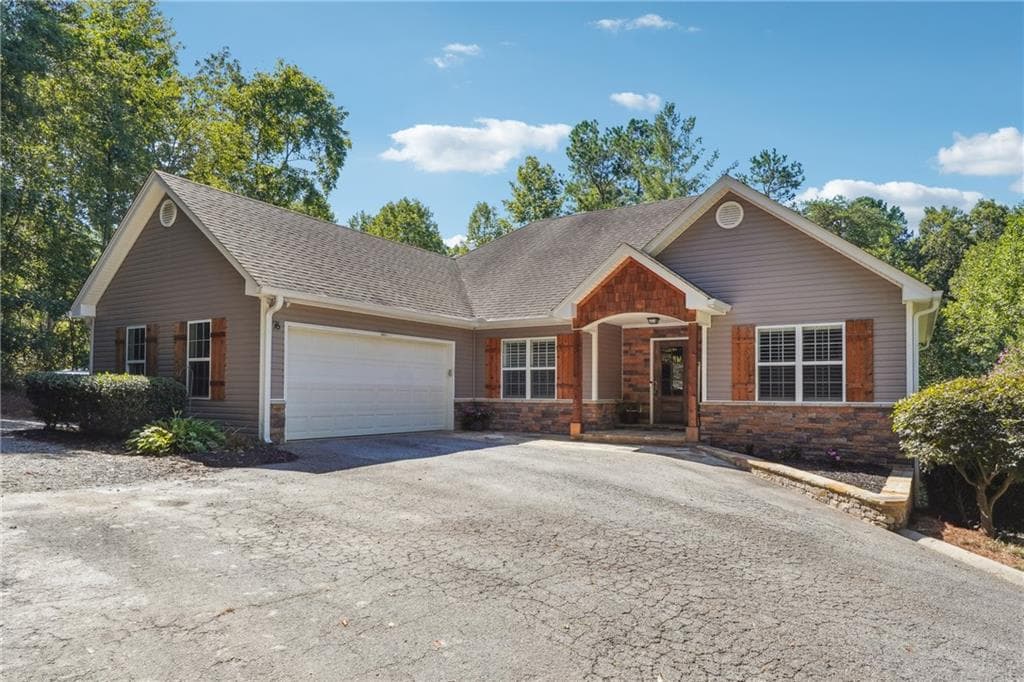 76 LIGHTNING Ridge, Dawsonville, GA 30534 — most recent listing photo