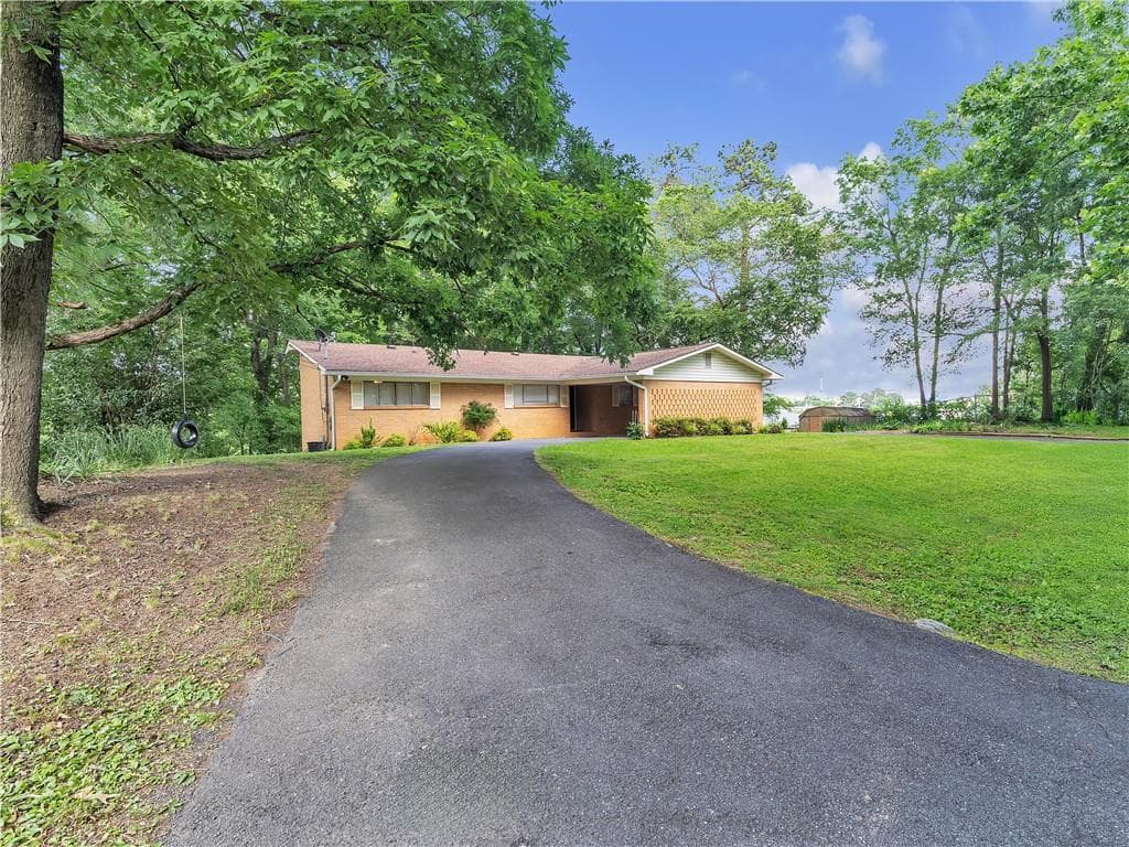 225 Melea Lane, Calhoun, GA 30701 — most recent listing photo