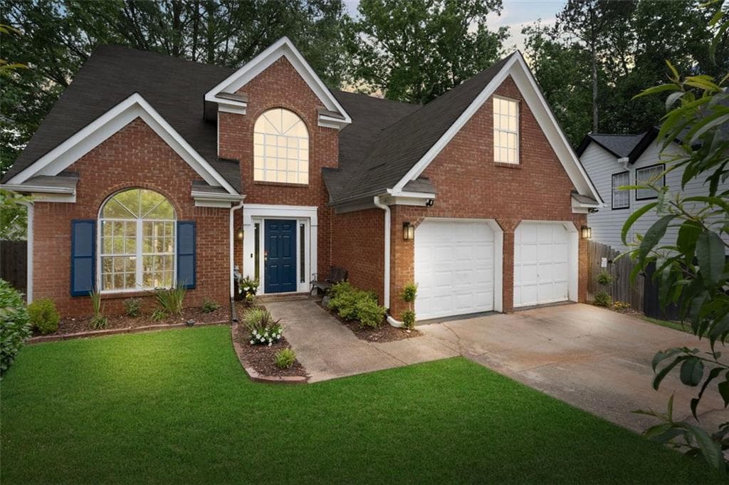 4 bedroom, 3 bathroom, 1,883 sq ft single family residence sold at 565 SAINT JAMES Court, Lawrenceville, GA 30044