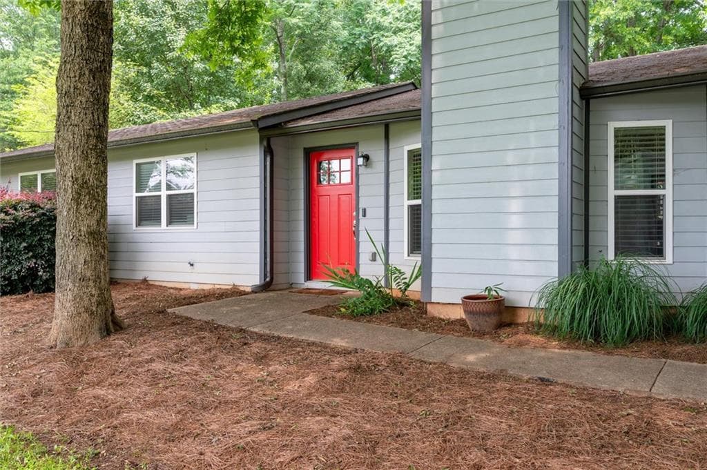 609 Hearth Place, Lawrenceville, GA 30043 — most recent listing photo