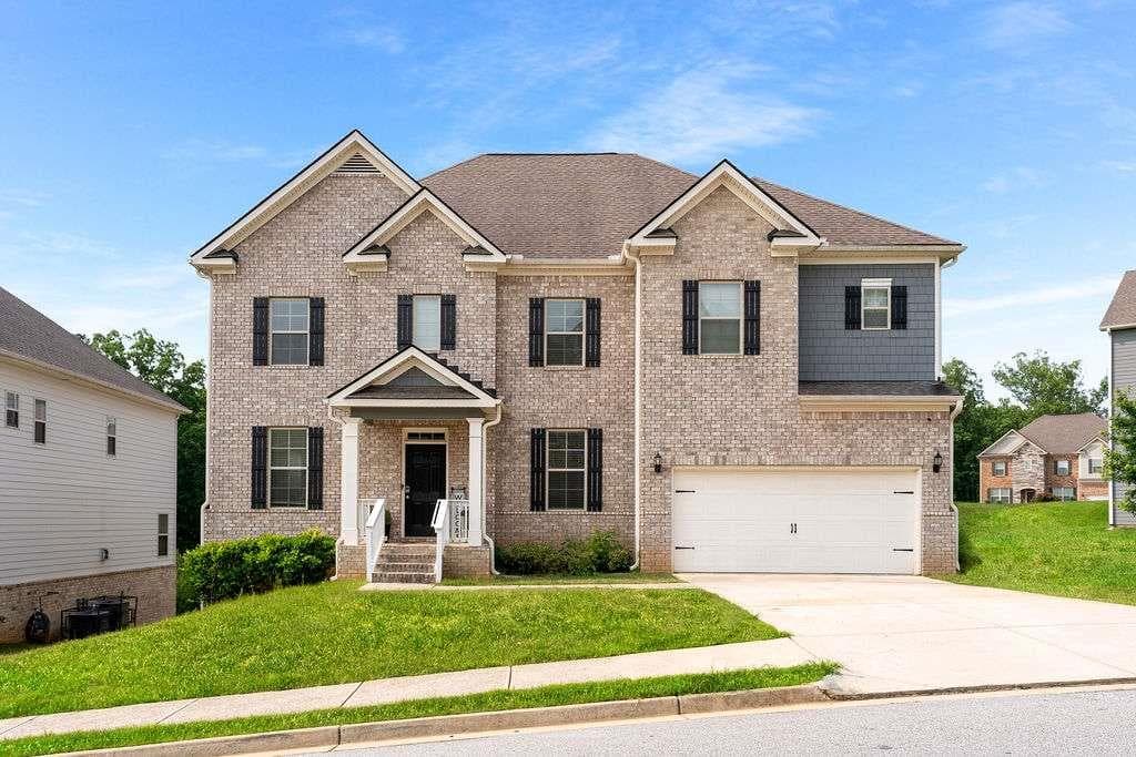 3692 WARTRACE Drive, South Fulton, GA 30331 — most recent listing photo