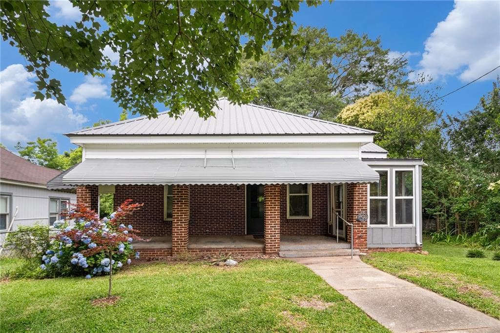 104 4TH Street, Manchester, GA 31816 — most recent listing photo