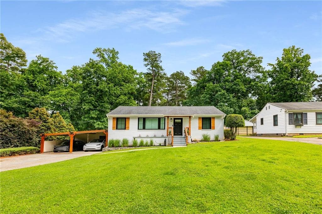 3 bedroom, 2 bathroom, 2,016 sq ft single family residence sold at 1981 Shalimar Drive, Atlanta, GA 30345