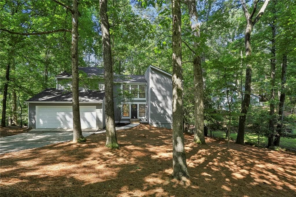 545 Woodman Place, Roswell, GA 30076 — most recent listing photo