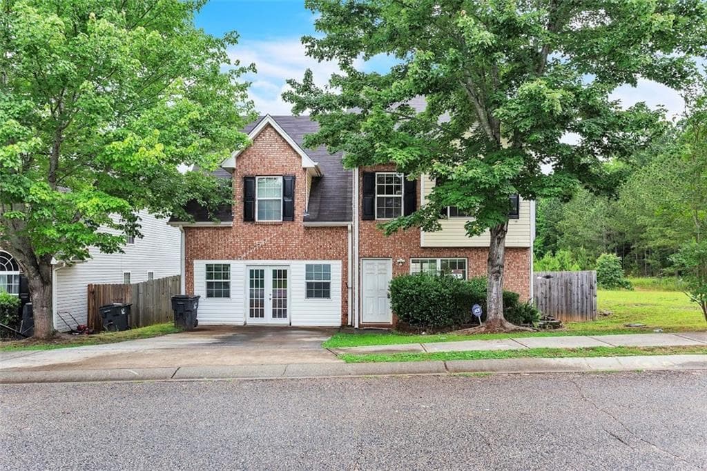 4 bedroom, 3 bathroom, 2,177 sq ft single family residence sold at 433 Pearl Street, Locust Grove, GA 30248