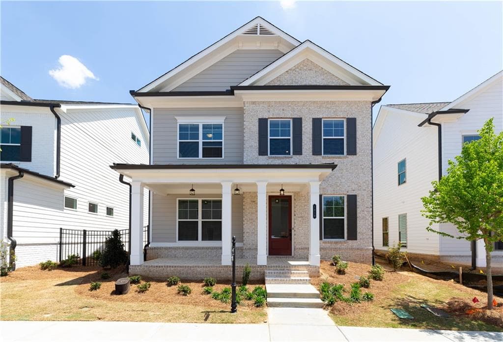 4 bedroom, 3 bathroom, 2,518 sq ft single family residence sold at 4405 River Trail Drive, Peachtree Corners, GA 30092