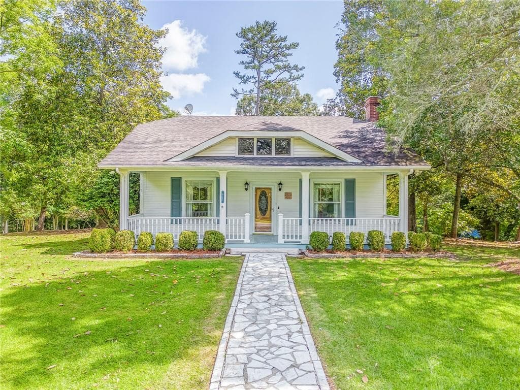 3 bedroom, 2 bathroom, 1,952 sq ft single family residence sold at 612 New Town Street, Tate, GA 30177