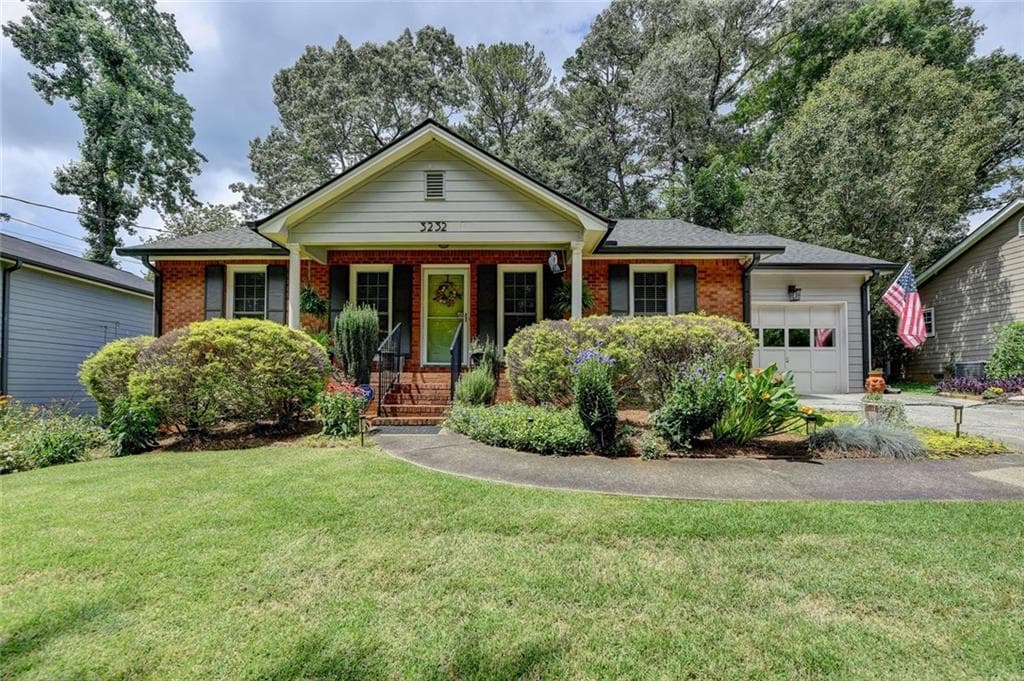 3232 Valaire Drive, Decatur, GA 30033 — most recent listing photo