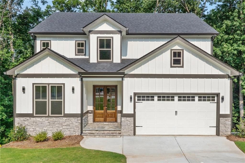 4 bedroom, 3 bathroom, 3,978 sq ft single family residence sold at 7650 Abbey Glen Drive, Cumming, GA 30028