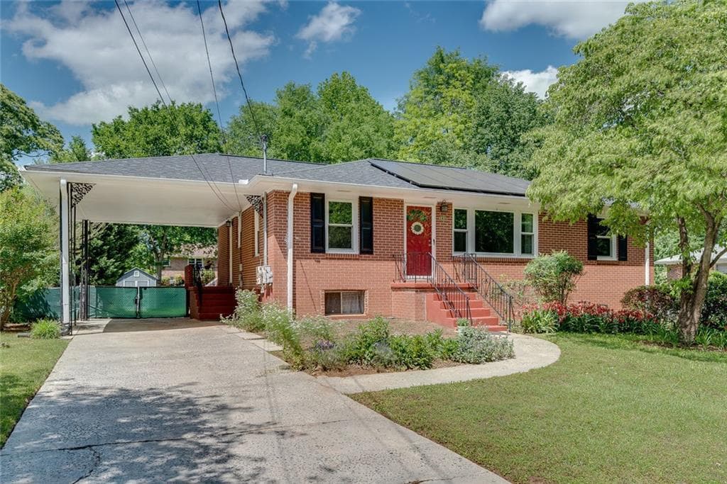 243 Woodview Lane, Smyrna, GA 30082 — most recent listing photo