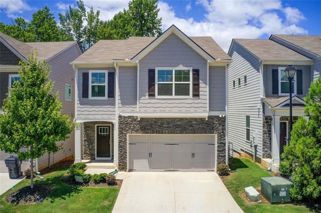 3 bedroom, 3 bathroom, 2,185 sq ft single family residence sold at 550 Constellation Overlook, Atlanta, GA 30331