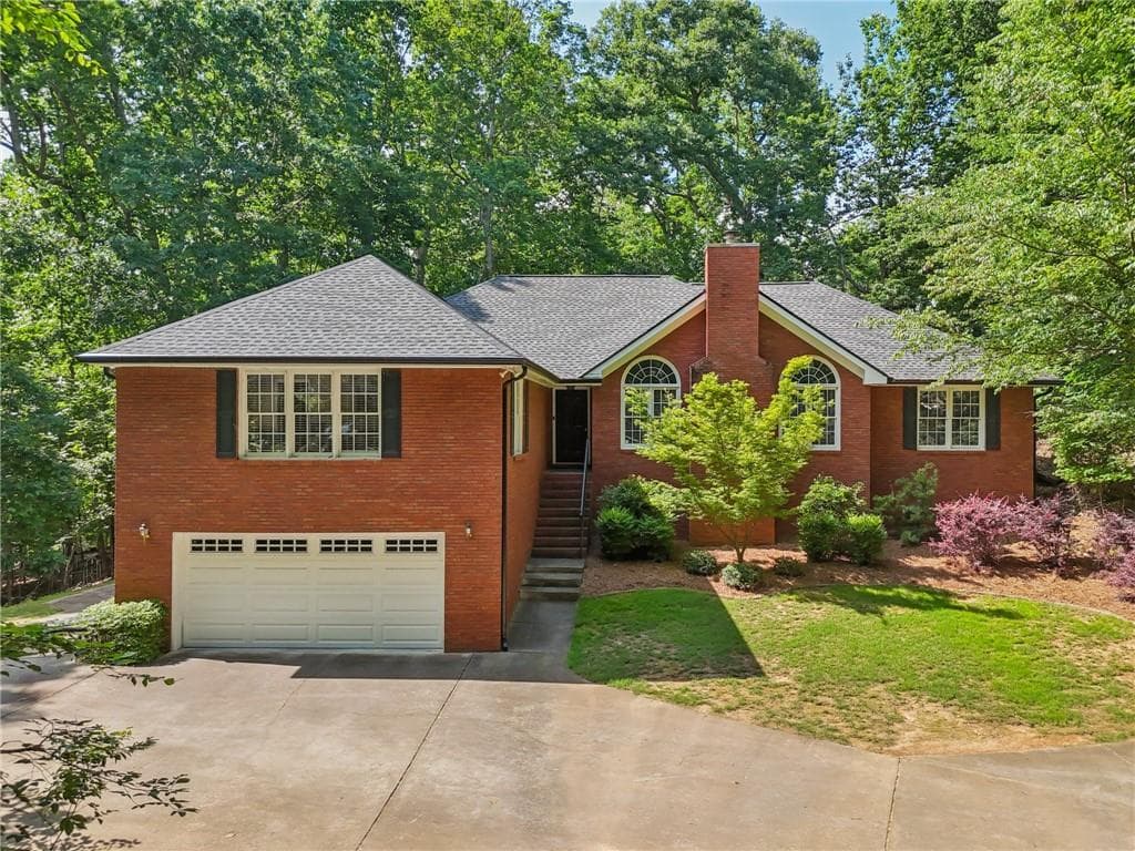 6030 Terrace Lake Point, Flowery Branch, GA 30542 — most recent listing photo