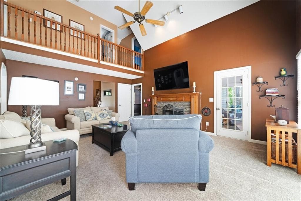 3 bedroom, 3 bathroom, 2,058 sq ft single family residence under contract at 212 WARRENTON Drive, Douglasville, GA 30134 — photo 10