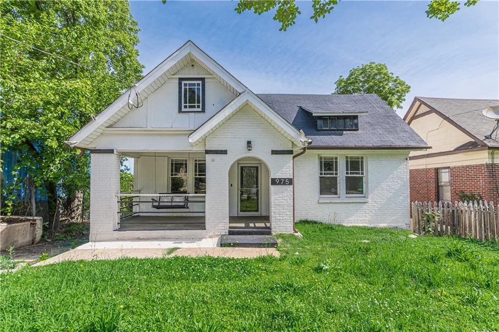 3 bedroom, 2 bathroom, 1,168 sq ft single family residence sold at 975 Dill Avenue, Atlanta, GA 30310