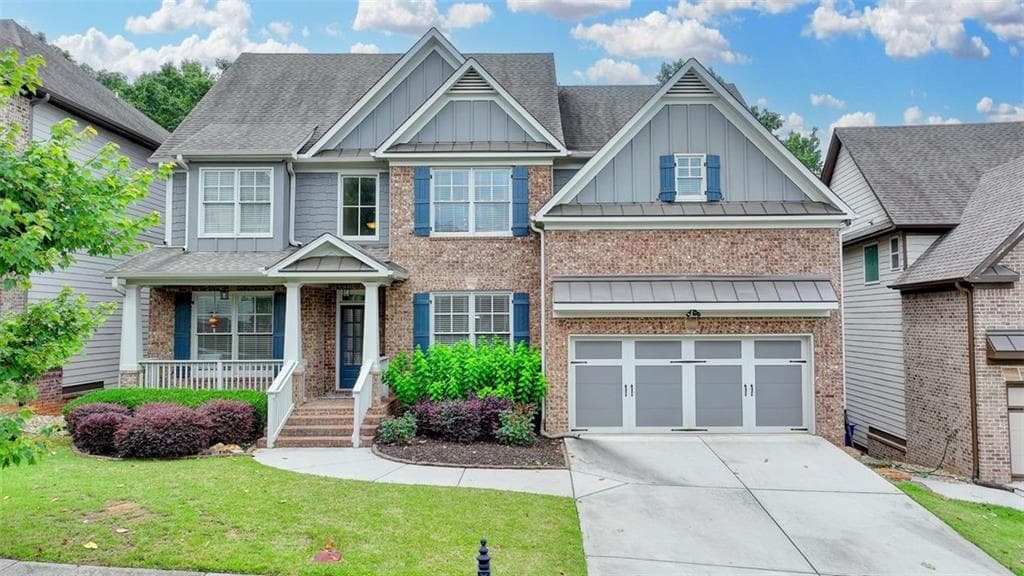 5 bedroom, 3 bathroom, 3,438 sq ft single family residence sold at 4590 SIERRA CREEK Drive, Hoschton, GA 30548