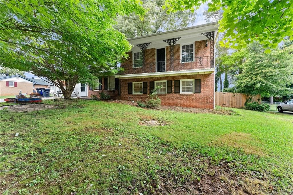 5 bedroom, 2 bathroom, 2,800 sq ft single family residence sold at 2711 Bethesda Court, Lawrenceville, GA 30044