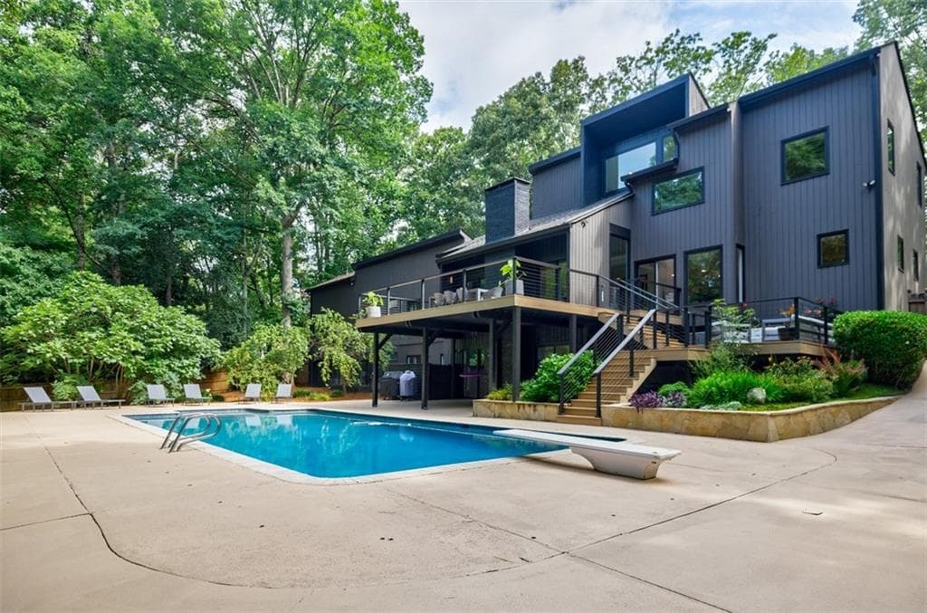 1510 Chevron Drive, Sandy Springs, GA 30350 — most recent listing photo