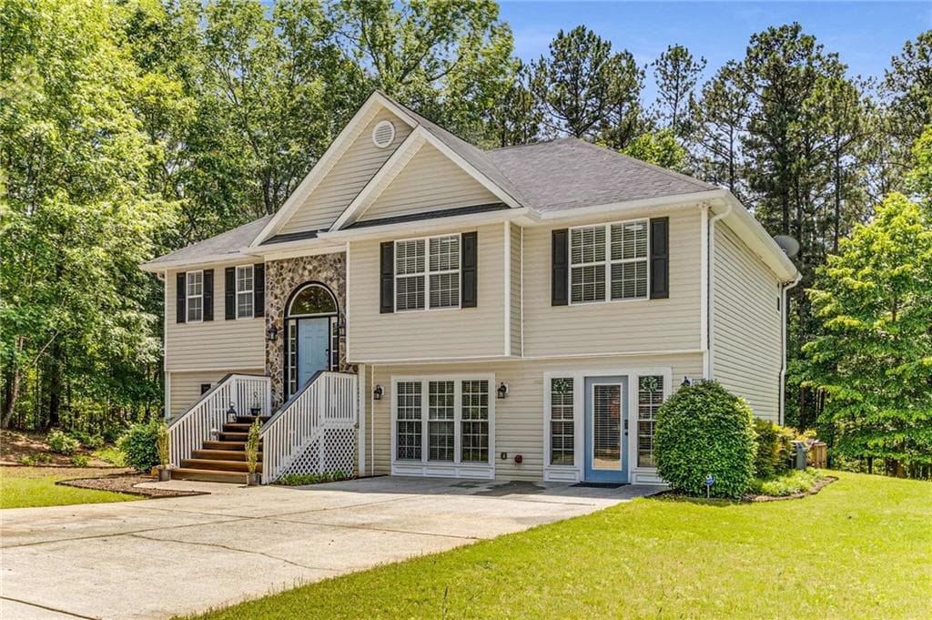 3835 Annandale Lane, Suwanee, GA 30024 — most recent listing photo