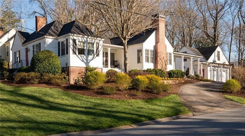 3 bedroom, 3 bathroom, 2,616 sq ft single family residence sold at 255 Maple Avenue, Marietta, GA 30064