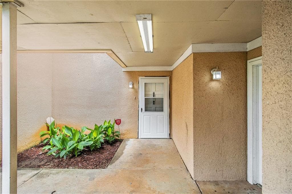 2039 Oak Park Lane, Decatur, GA 30032 — most recent listing photo