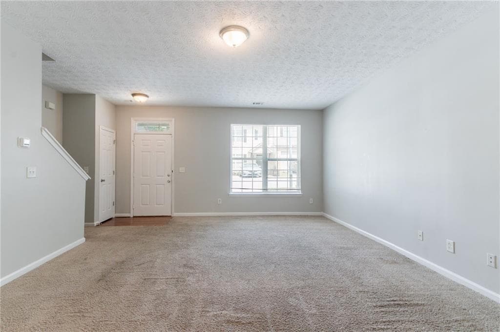 3 bedroom, 3 bathroom, 1,176 sq ft condominium for sale at 4217 High Park Lane, Atlanta, GA 30344 — photo 10