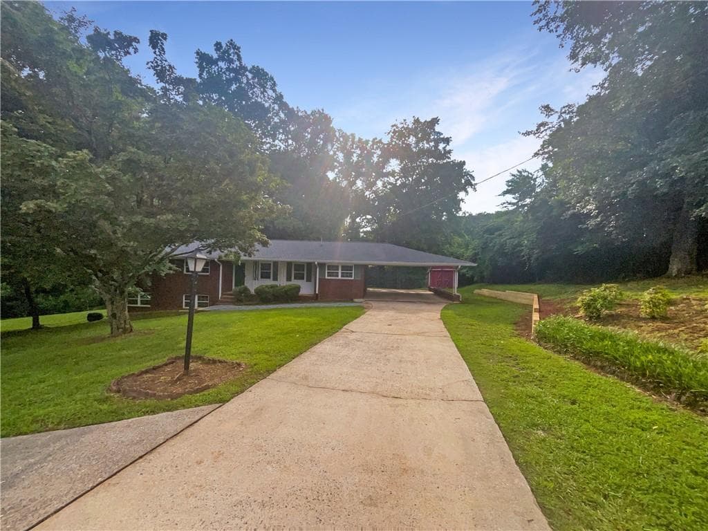 2584 Favor Road, Marietta, GA 30060 — most recent listing photo