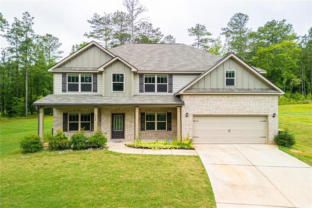 2007 River Falls Drive, Griffin, GA 30223 — most recent listing photo