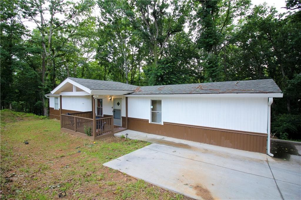 5610 Kegs Circle, Oakwood, GA 30566 — most recent listing photo