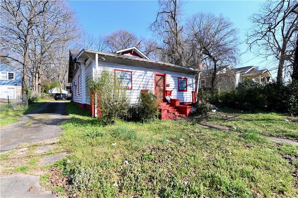 1,712 sq ft single family residence for sale at 692 Moreland Avenue, Atlanta, GA 30316 — photo 3