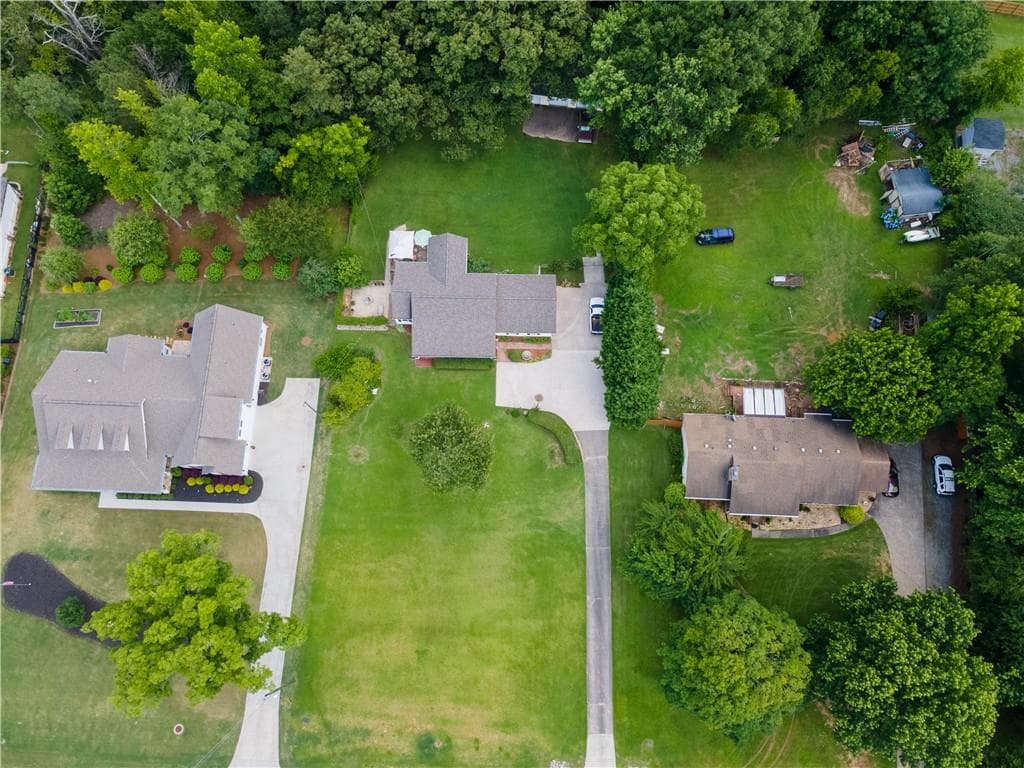 2 bedroom, 2 bathroom, 1,362 sq ft single family residence for sale at 4017 S South Bogan Road Road, Buford, GA 30519 — photo 3