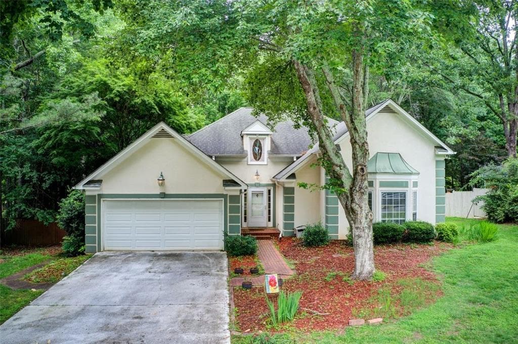 4 bedroom, 3 bathroom, 3,120 sq ft single family residence sold at 652 Trailwood Lane, Marietta, GA 30064