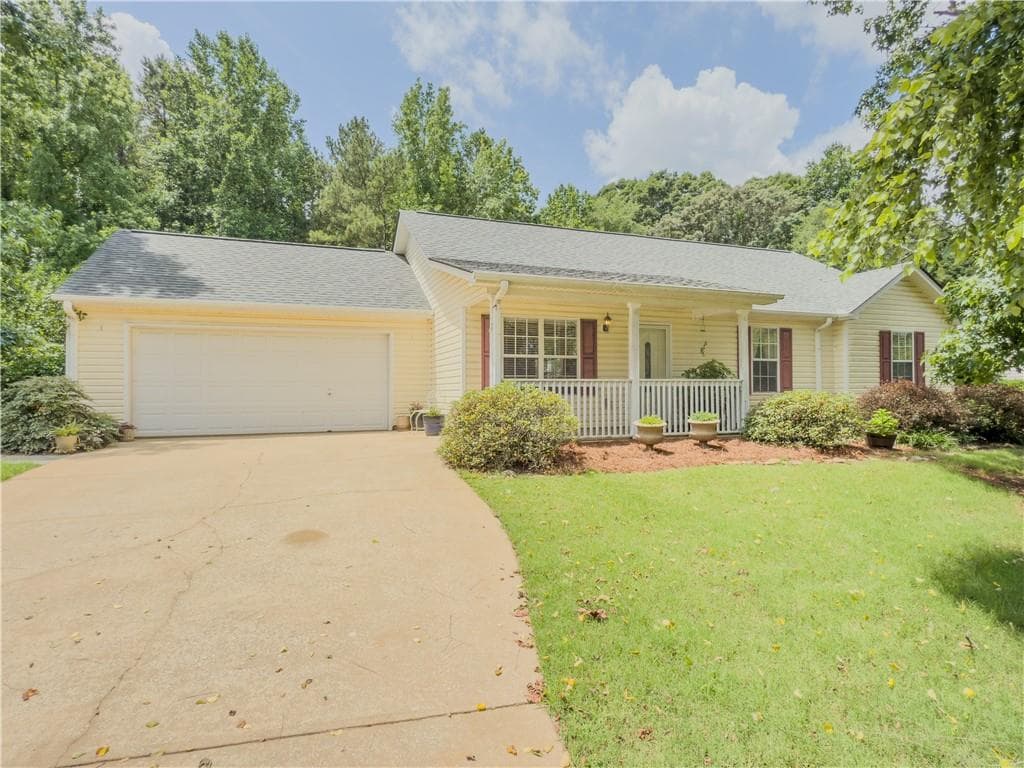 851 Jay Bird Lane, Winder, GA 30680 — most recent listing photo