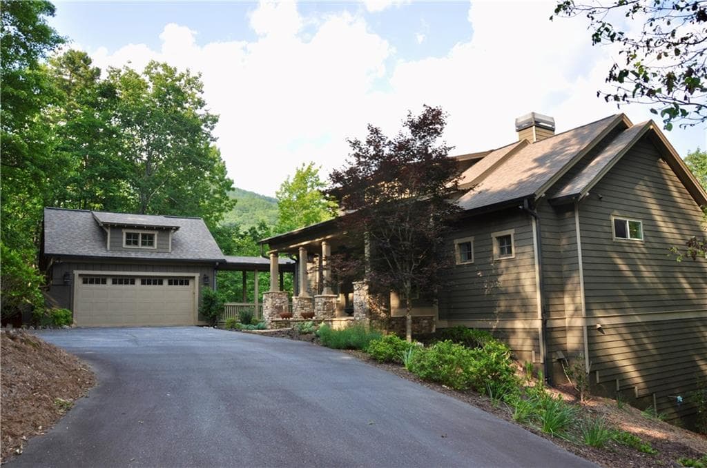 1811 Valley View Drive, Big Canoe, GA 30143 — most recent listing photo