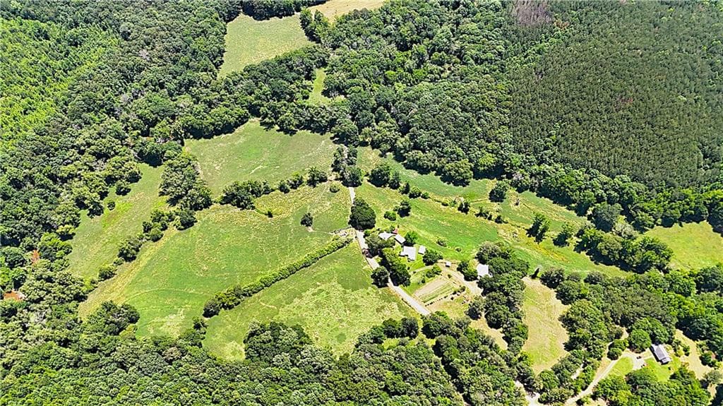 2 bedroom, 1 bathroom unimproved land for sale at 400 Kelley Road, Tallapoosa, GA 30176
