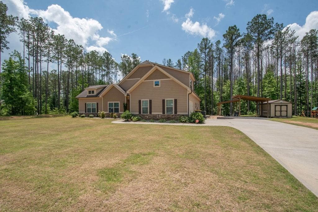 96 Carlow Court, Newnan, GA 30263 — most recent listing photo