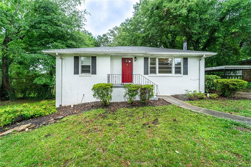 218 Woodview Lane, Smyrna, GA 30082 — most recent listing photo