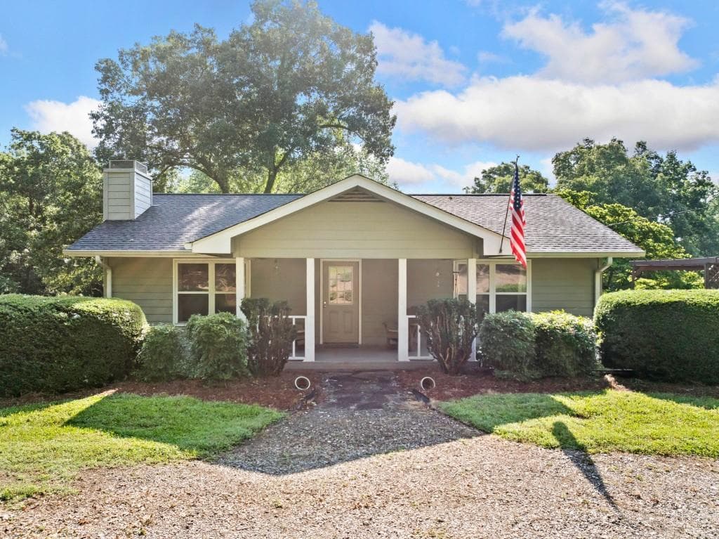 250 Indiana Boulevard, Demorest, GA 30535 — most recent listing photo