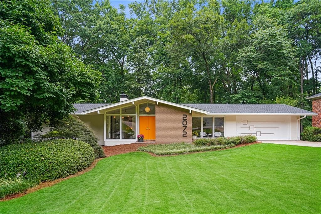 4 bedroom, 4 bathroom, 4,639 sq ft single family residence sold at 2072 Castleway Drive, Atlanta, GA 30345