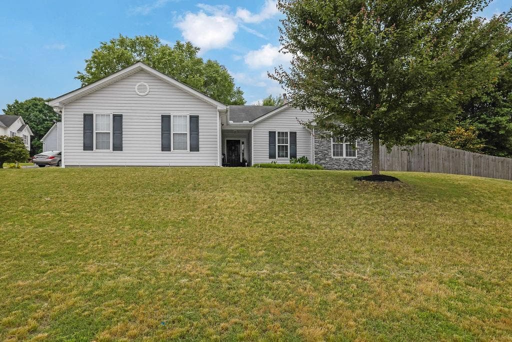 3 bedroom, 2 bathroom, 1,500 sq ft single family residence sold at 507 Hillcrest Cross Road, Canton, GA 30115