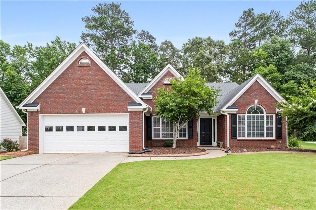 192 SANDHURST Court, Suwanee, GA 30024 — most recent listing photo