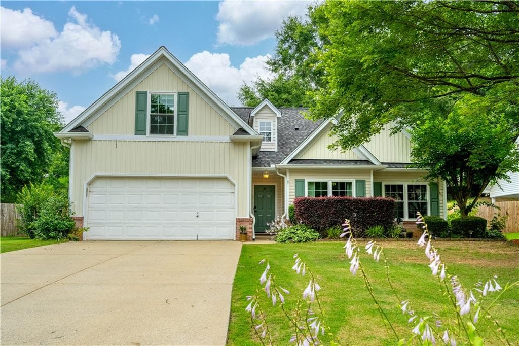 4 bedroom, 2 bathroom, 1,605 sq ft single family residence sold at 5279 Leecroft Drive, Buford, GA 30518