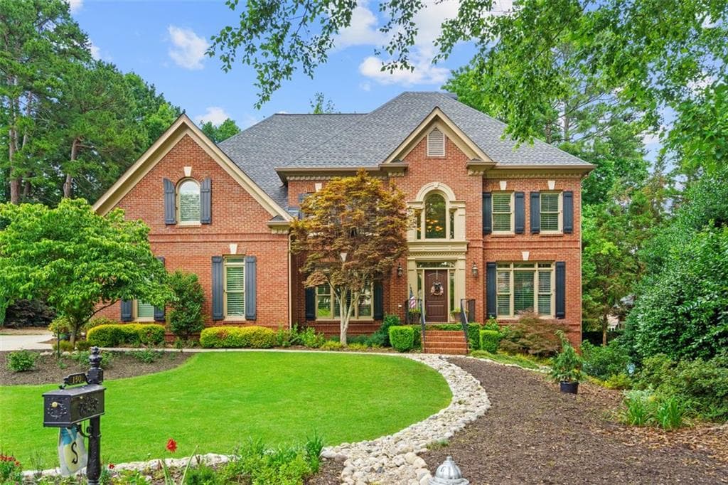 130 Silver Mist Circle, Alpharetta, GA 30022 — most recent listing photo