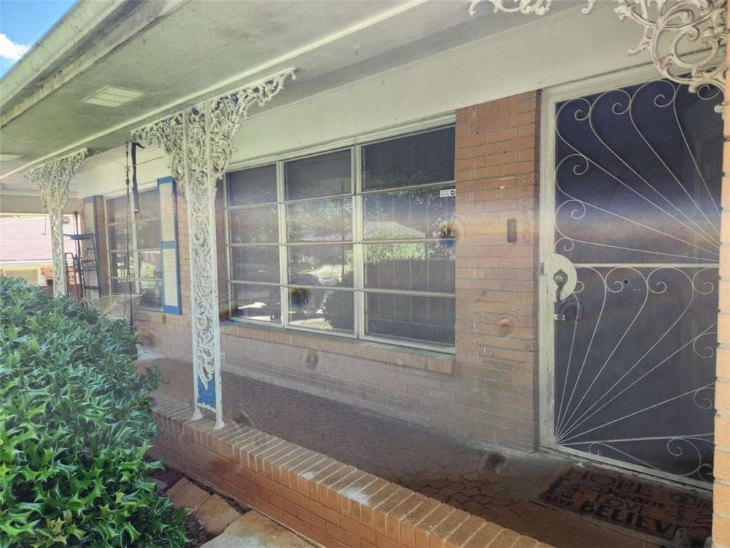 3 bedroom, 2 bathroom, 1,349 sq ft single family residence for sale at 965 Stokeswood Avenue, Atlanta, GA 30316 — photo 4