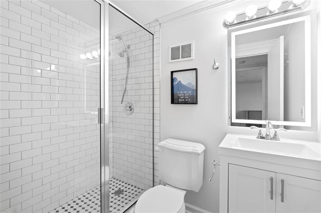 1 bedroom, 1 bathroom, 742 sq ft condominium for sale at 2965 Pharr Court South 817, Atlanta, GA 30305 — photo 8