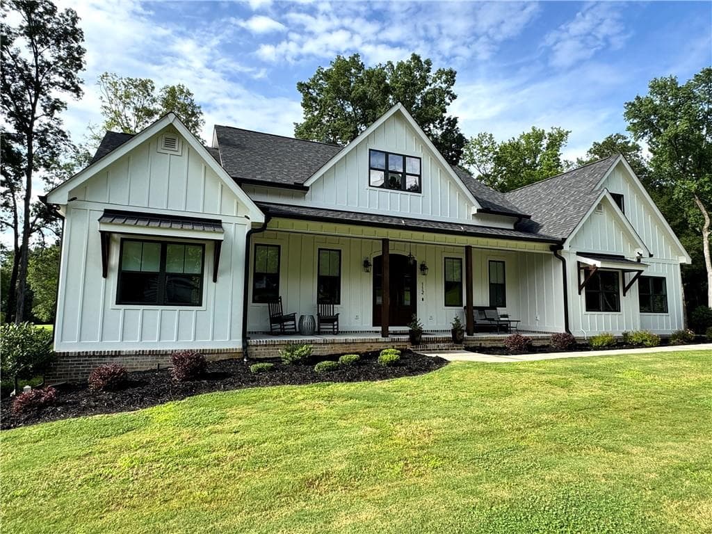 112 Three Oaks Drive, Calhoun, GA 30701 — most recent listing photo