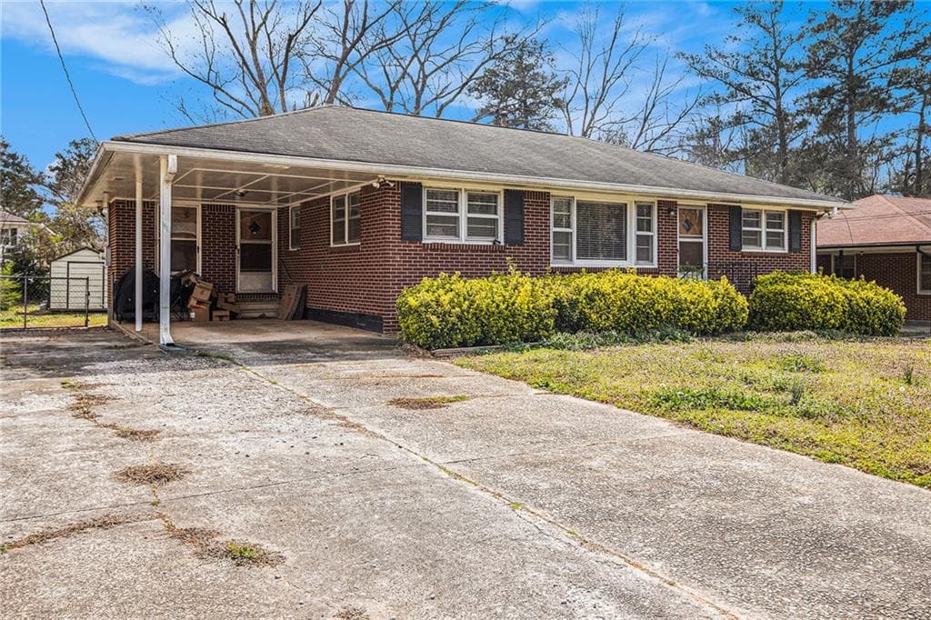 2 bedroom, 1 bathroom, 1,095 sq ft single family residence sold at 965 Laurel Street, Morrow, GA 30260