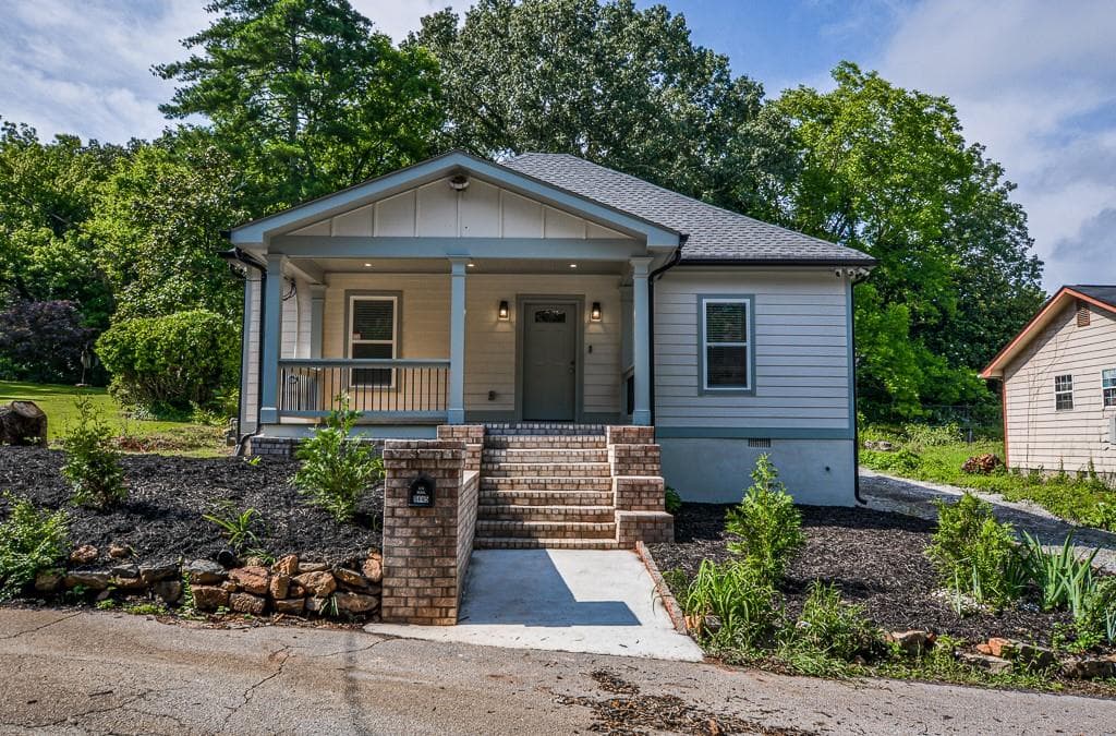 5445 Eva Mamie Lane, Stone Mountain, GA 30083 — most recent listing photo