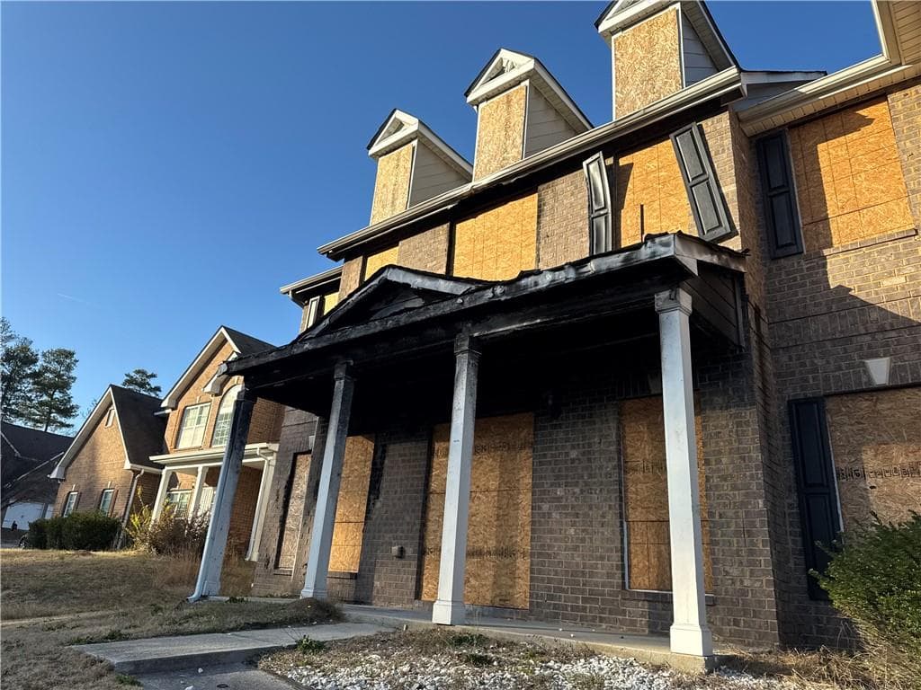 5 bedroom, 3 bathroom, 3,502 sq ft single family residence sold at 1980 Piedmont Pointe Drive, Lithonia, GA 30058